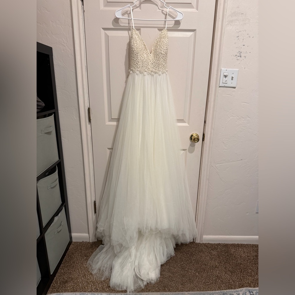 Daalarna Couture Custom Cream Beaded V-Neck Pearl and Tulle Wedding Gown Dress